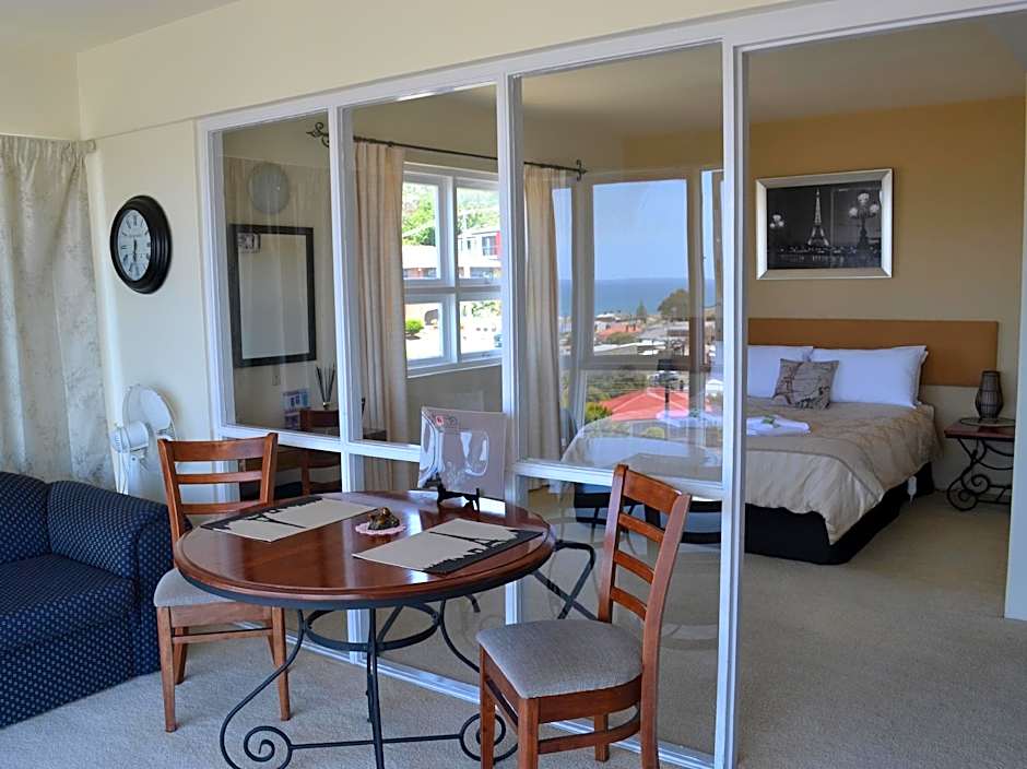 The Menai Hotel Motel