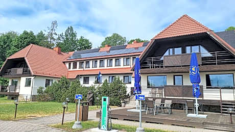 Hotel Karupesa