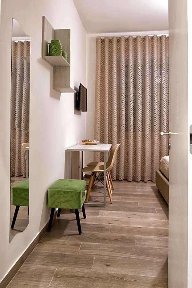 DIMORA FLEGREA room & breakfast