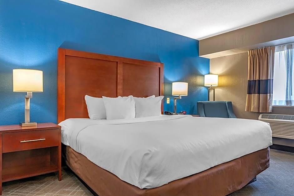 Comfort Inn University