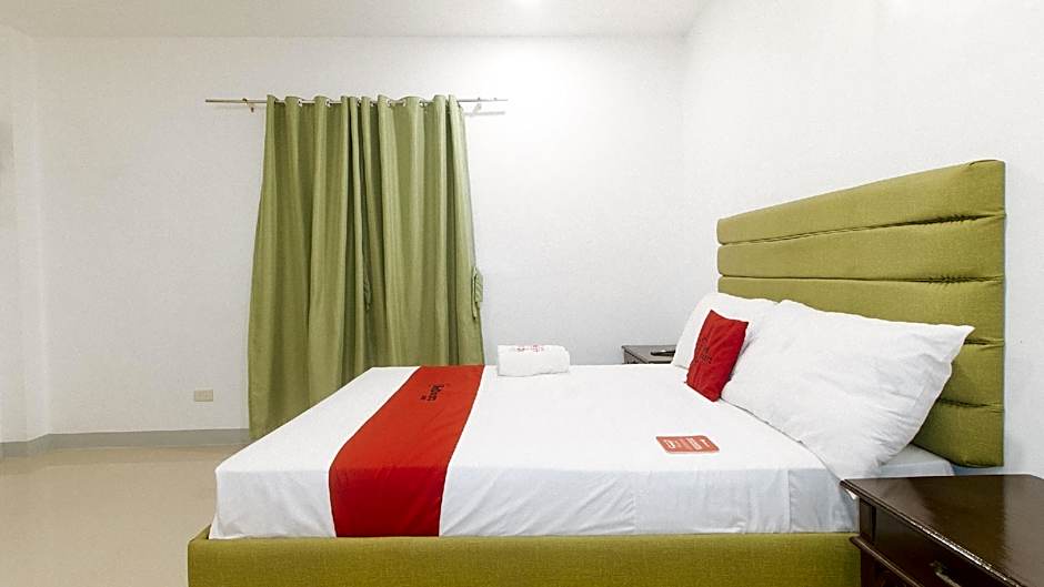 RedDoorz @ EBM One Building