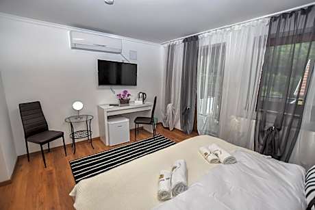 Standard Double or Twin Room with Balcony