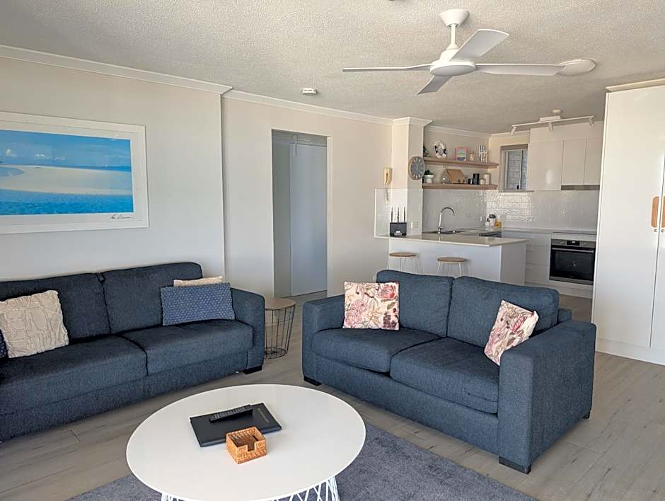 Pacific Surf Absolute Beachfront Apartments