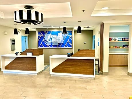 Holiday Inn Express Hotel & Suites Dewitt - Syracuse By IHG