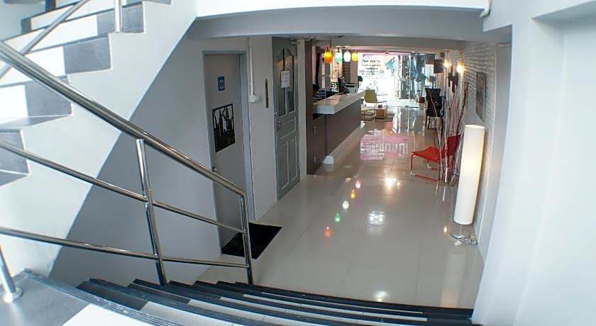 Ma Non Nont Hotel and Apartment