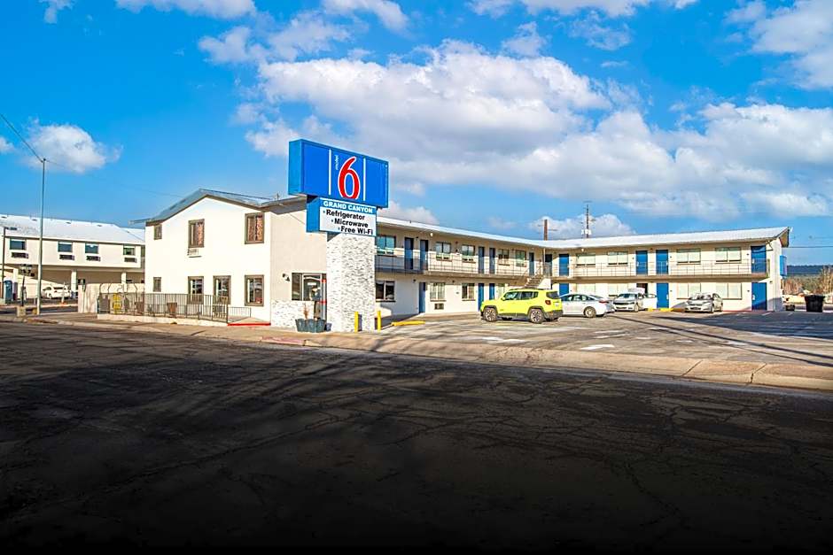 Motel 6 Williams, AZ Downtown Grand Canyon