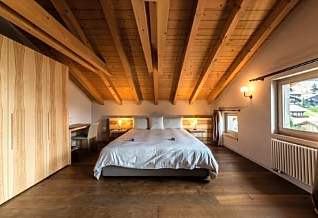 Junior Suite with Mountain View