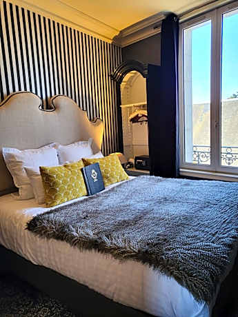 Standard Single Room with Shower - Non-Smoking