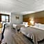 Quality Inn & Suites Downtown