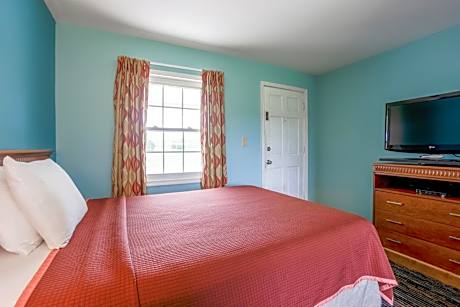 Queen Bed Non-Smoking