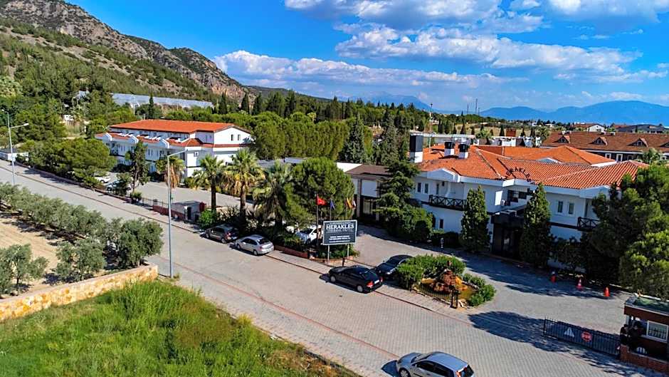 Herakles Thermal Hotel