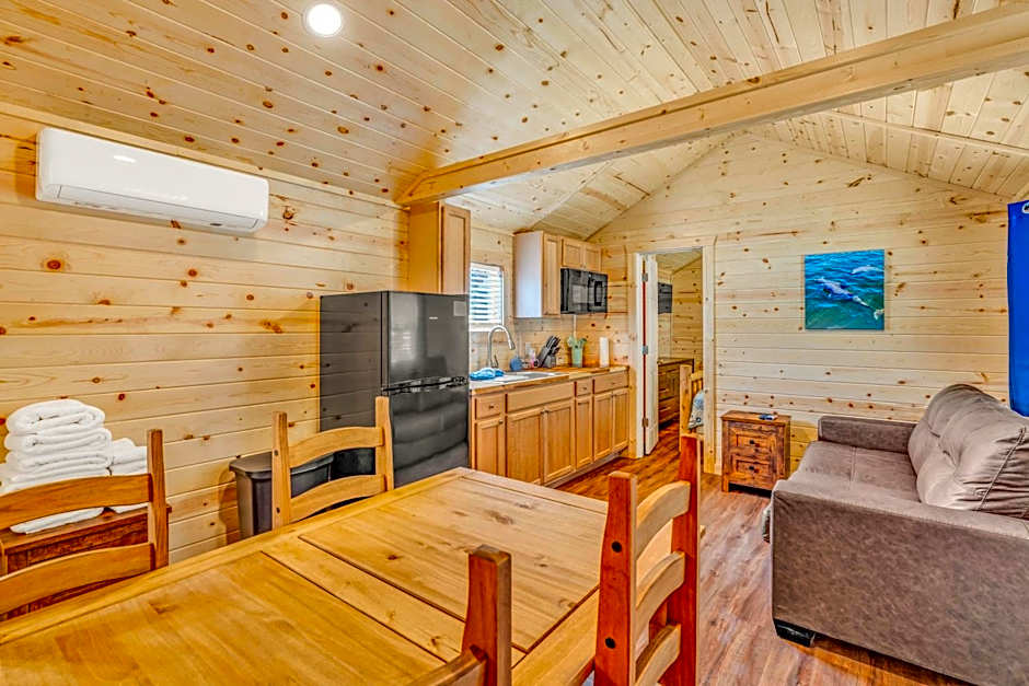 Cabins at Bonefish Bay