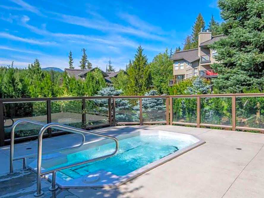 Blackcomb Greens by Outpost Whistler