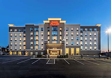 Hampton Inn By Hilton - Suites Newport-Cincinnati KY