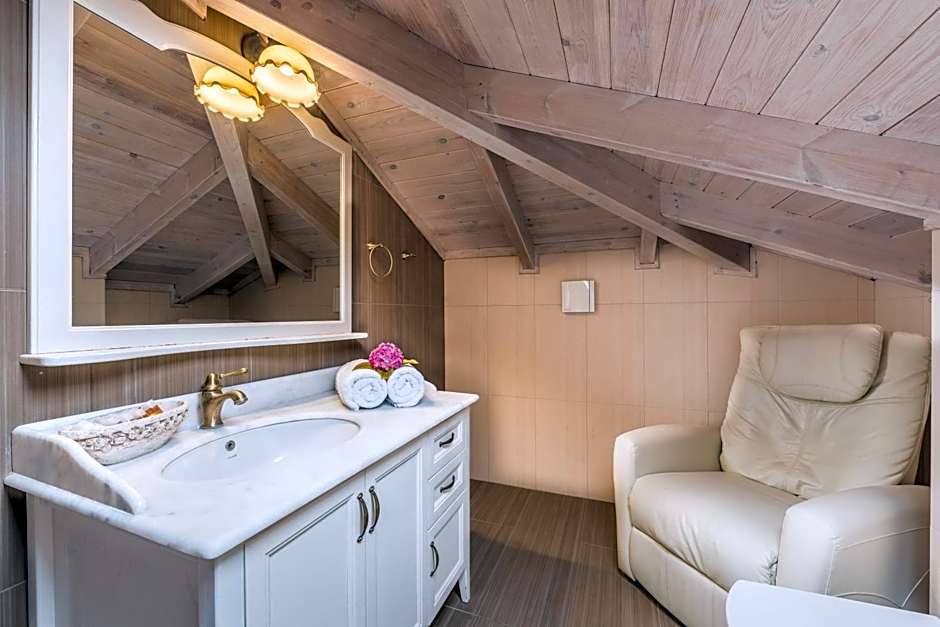 Theofilos Paradise Boutique Hotel