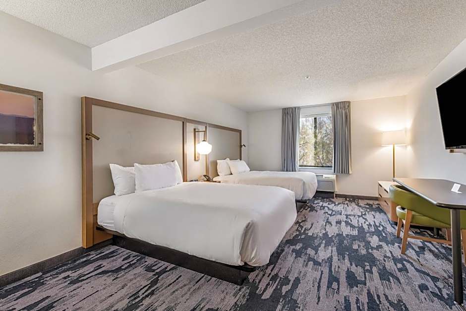 Fairfield by Marriott Inn & Suites Greensboro Coliseum Area