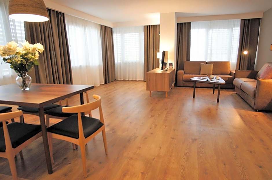 Pierre & Vacances Apartamentos Edificio Eurobuilding 2