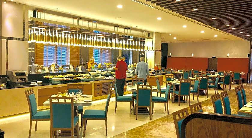 Fortune Park Hotel Dubai Investments Park