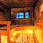 Log Hotel The Maple Lodge