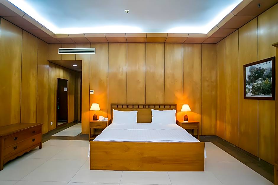 Lagos Oriental Hotel