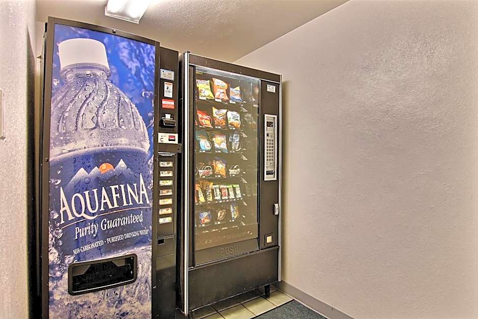 Motel 6-Merrillville, IN