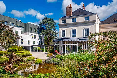 Chateau Belmont Tours by The Crest Collection