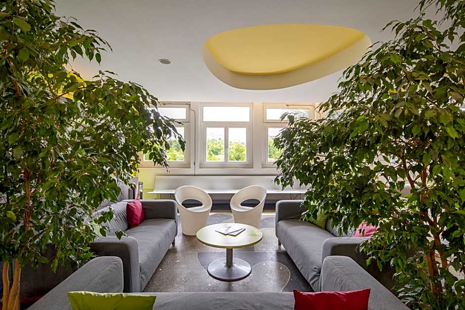 Hotel CIS Paris Maurice Ravel