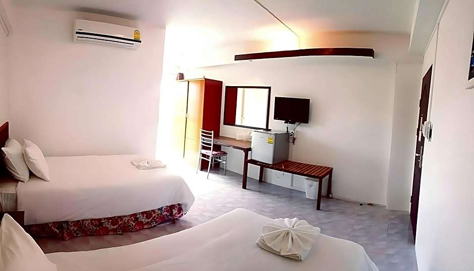 Hotel De Ratt Phuket