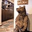 Yosemite Southgate Hotel & Suites