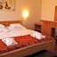 Diana Club Hotel