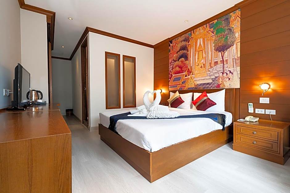 Baan Sukhumvit Soi 18