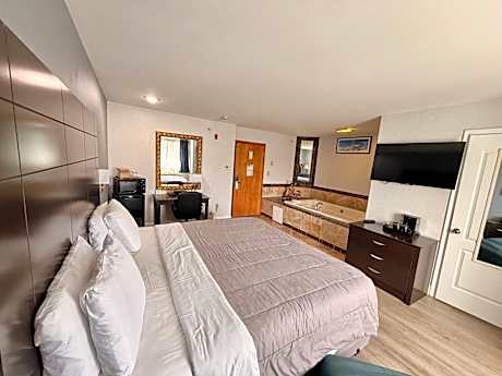 King Room with Whirlpool - Non-smoking