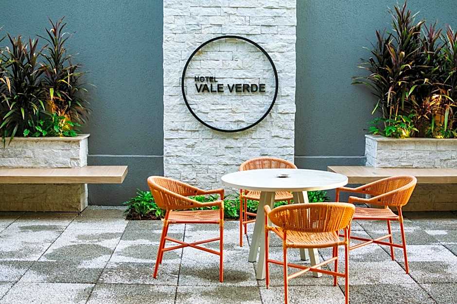 Hotel Vale Verde