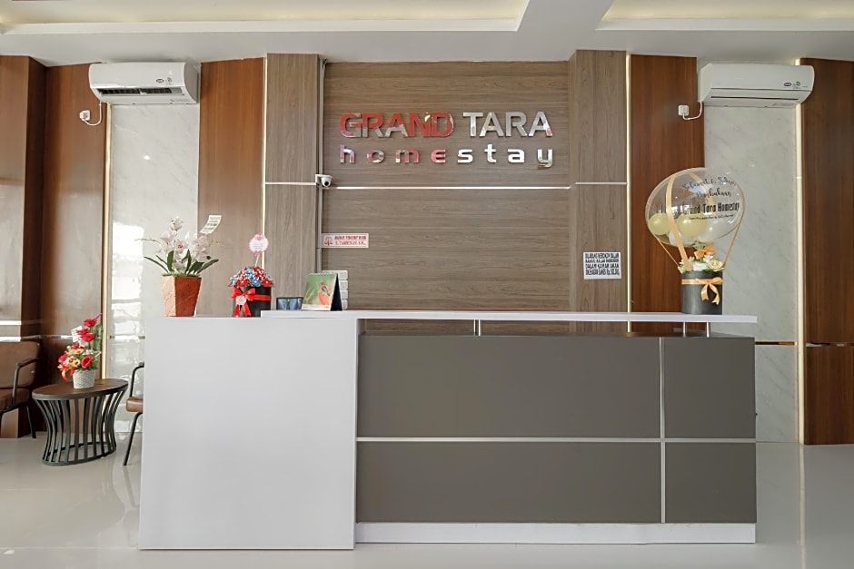 RedDoorz Plus @ Grand Tara Homestay Palembang