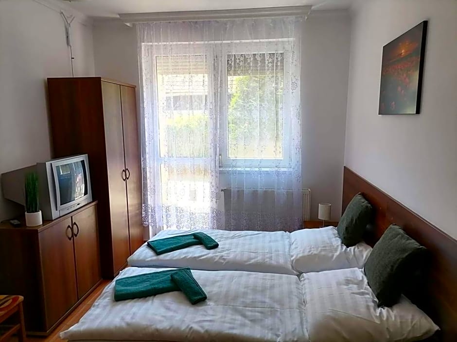 Aqua Oazis Apartman