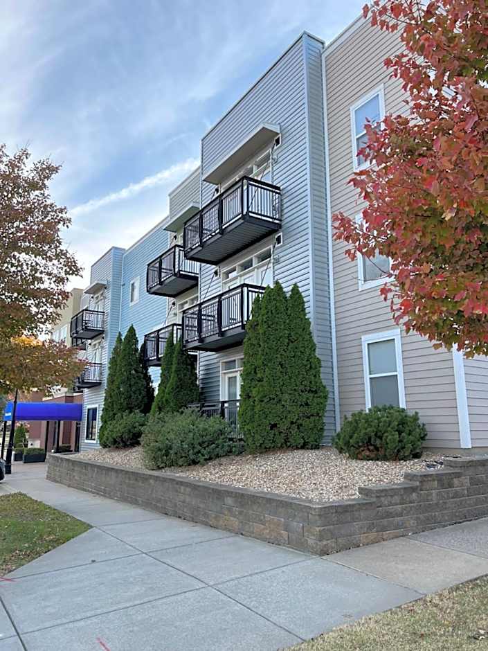 Washburn Hotel Suites