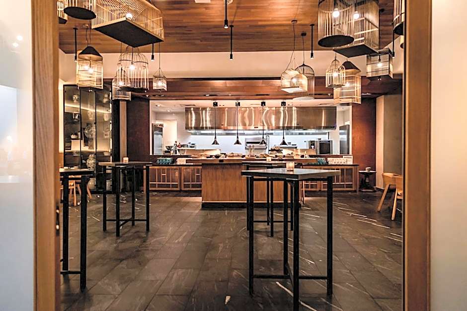 Renaissance by Marriott Dallas at Plano Legacy West Hotel