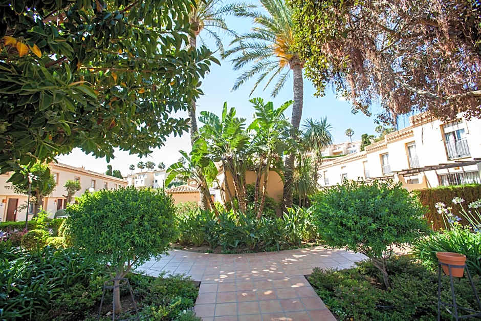 Ramada Hotel & Suites by Wyndham Costa del Sol Fuengirola