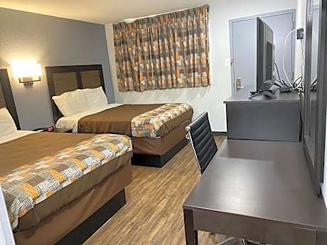 Double Room with Two Double Beds - Smoking