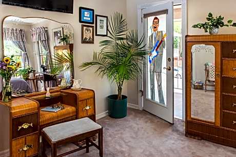 Queen Room with Balcony