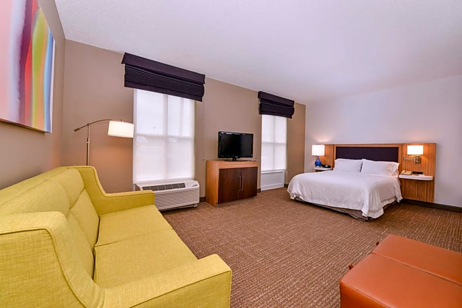 Hampton Inn By Hilton & Suites Plymouth