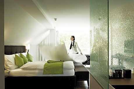 Junior Suite with Balcony