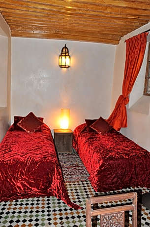 El Bendir Twin Room