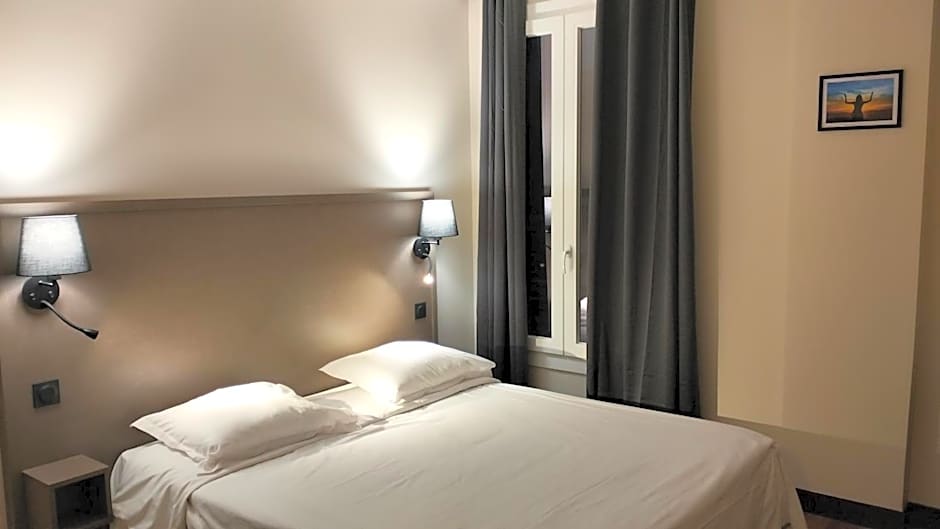 HÔTEL ROYAL MONTREUIL