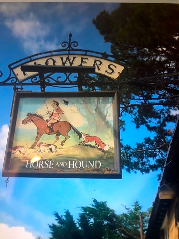 Horse & Hound Inn