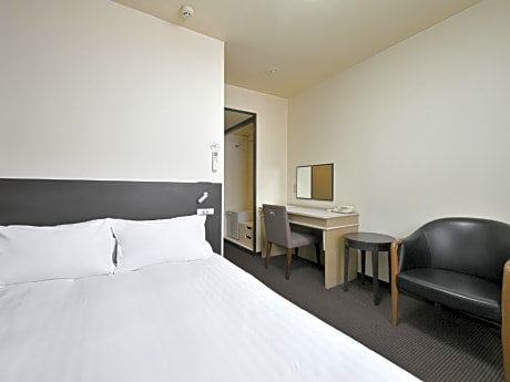 Double Room with Small Double Bed - Smoking - Annex
