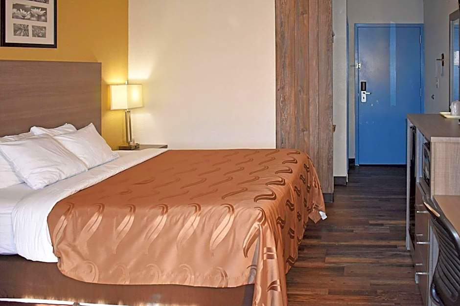 Quality Inn & Suites Kearneysville