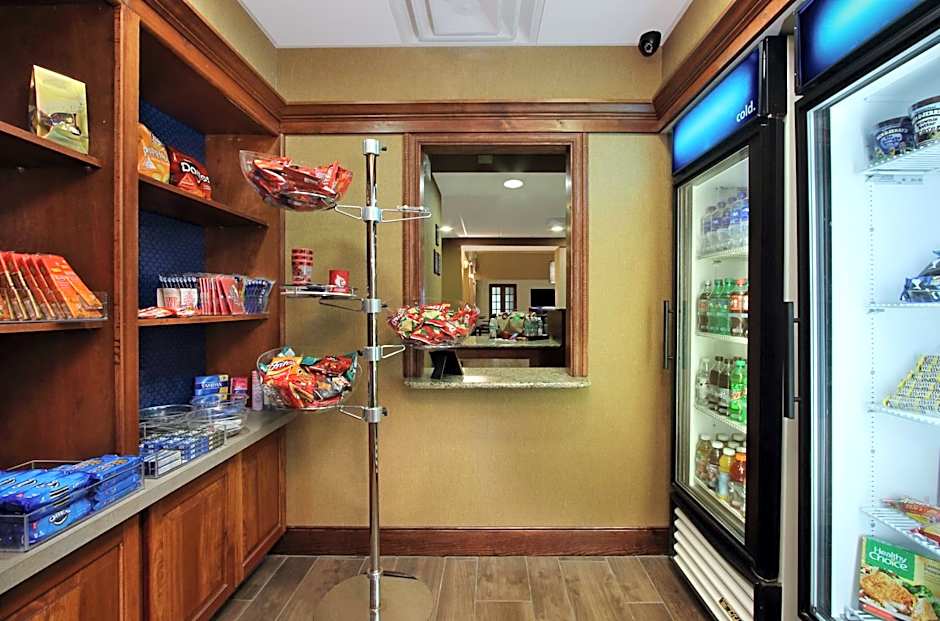 Hampton Inn By Hilton & Suites Madisonville