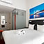 easyHotel Rotterdam City Centre