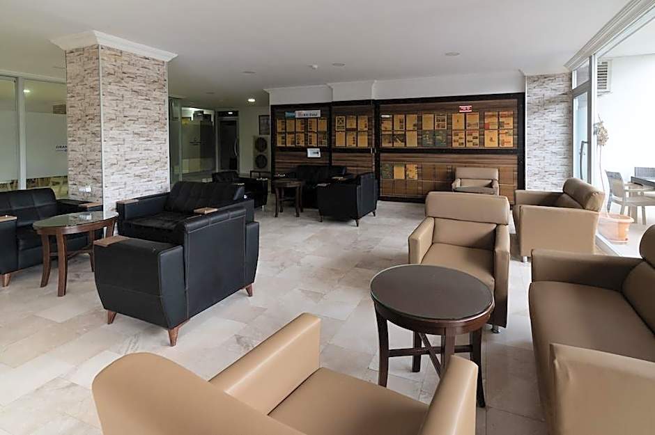 Grand Hotel Derin
